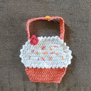 Newborn Crochet cup cake prop
